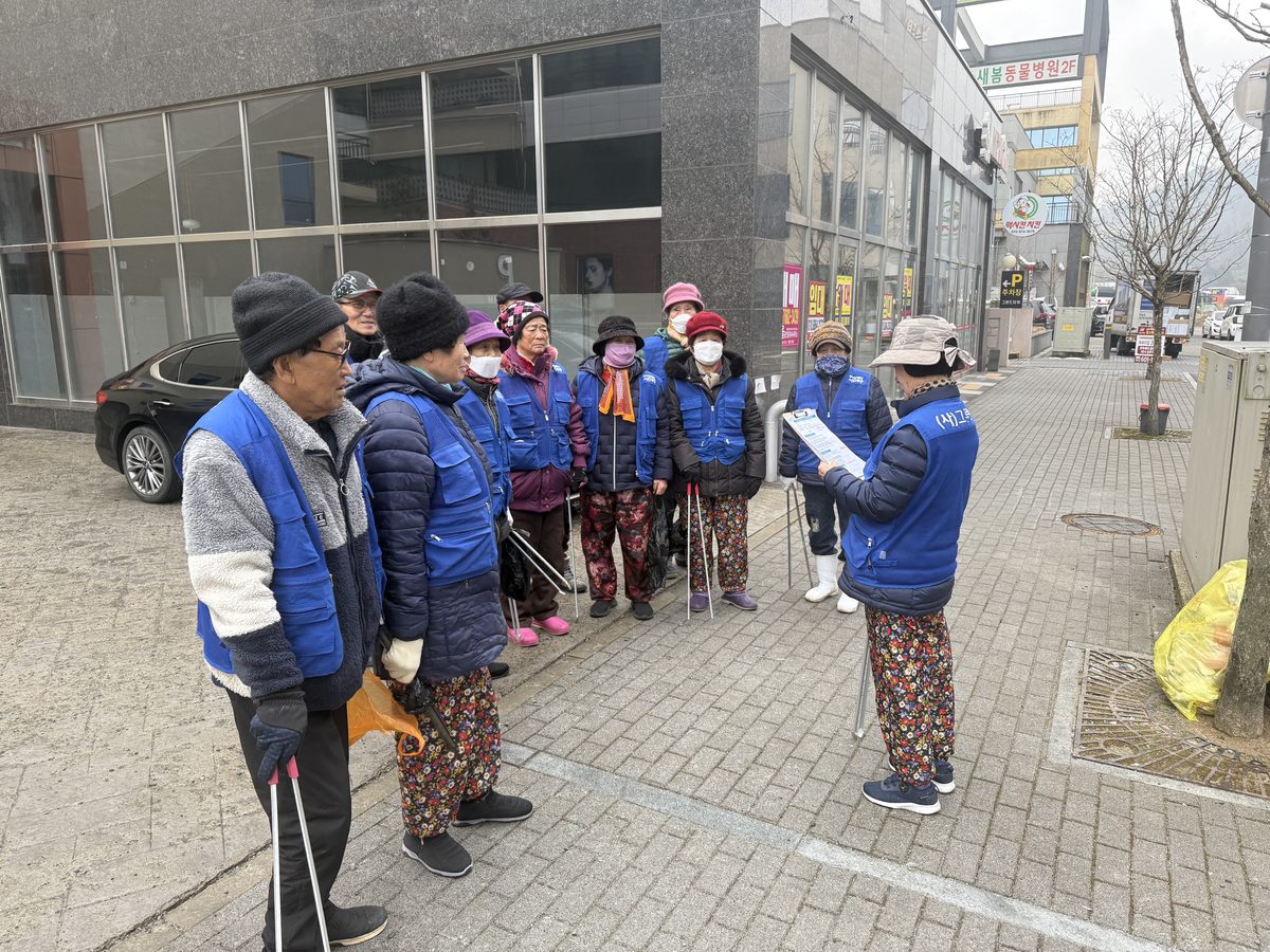 노인일자리 사업 활동 사진 14